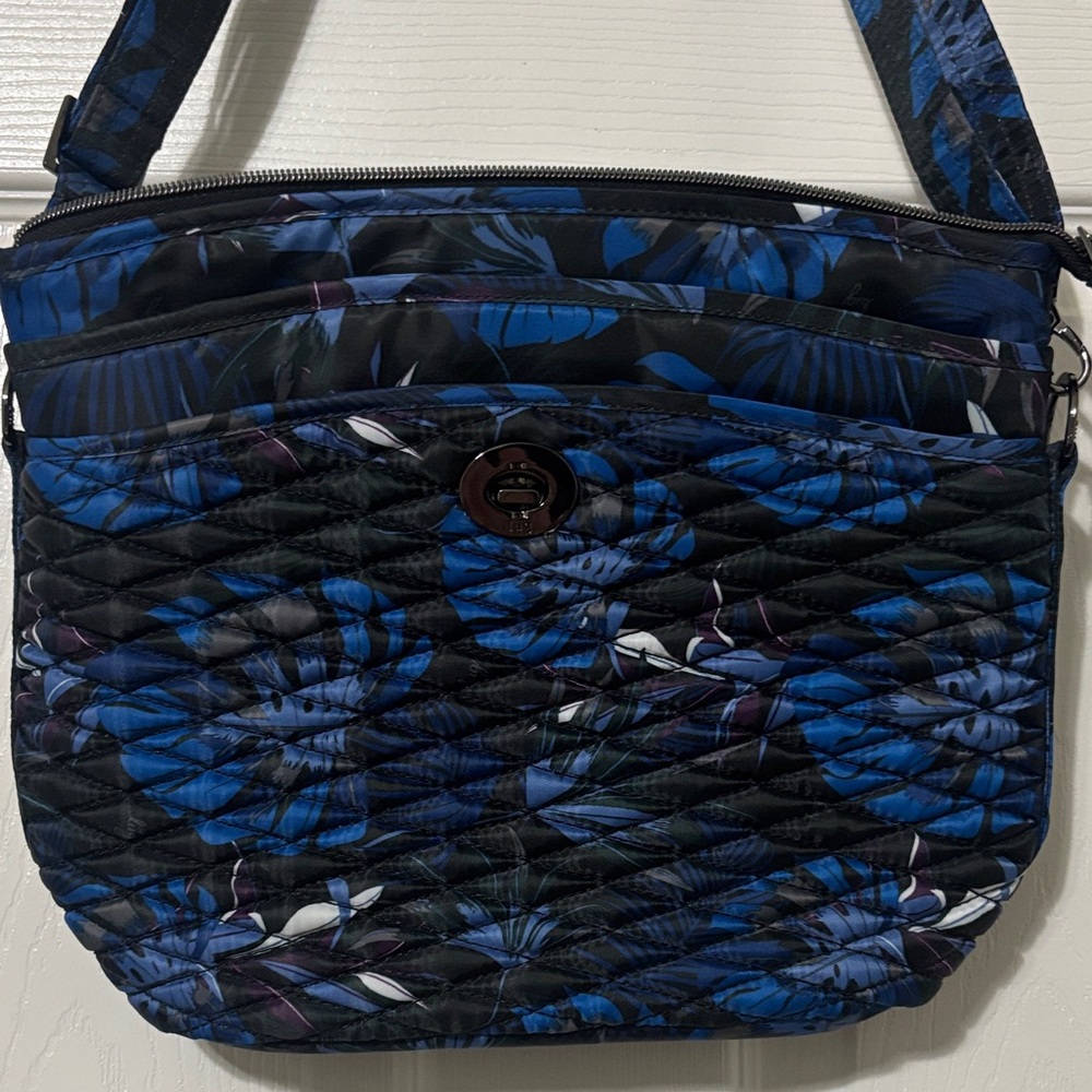 Lug Adagio in Botanical Blue Crossbody Bag